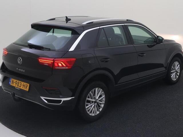 Volkswagen T-Roc 1.0 TSi 110 Pk Style | Trekhaak | Adaptive Cruise | Navigatie | CarPlay | ECC | Parkeersensoren | 68.883 Km!!