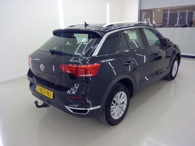 Volkswagen T-Roc 1.5 TSI 150pk DSG Automaat Style Navi Camera Trekhaak 1e Eigenaar Dealeronderhouden