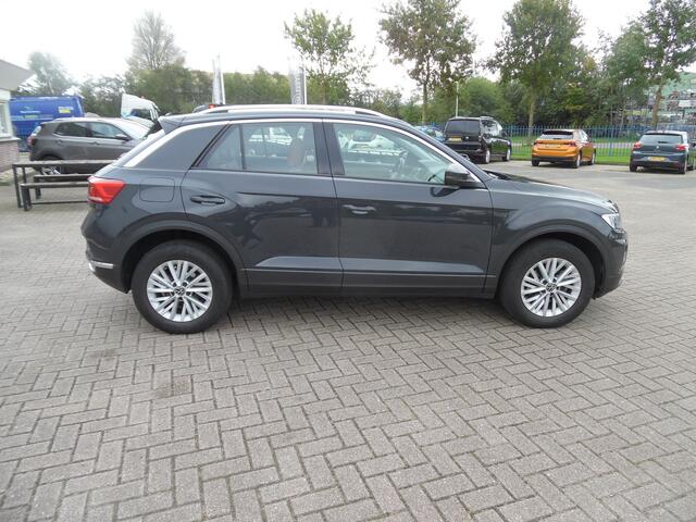 Volkswagen T-Roc 1.0 TSI Style Business