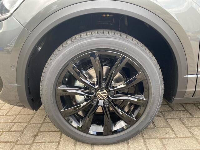 Volkswagen T-Roc 1.5 TSI DSG R-LINE BLACK-OPTIC PANO-DAK/TREKHAAK/CAMERA/CARPLAY/ACC