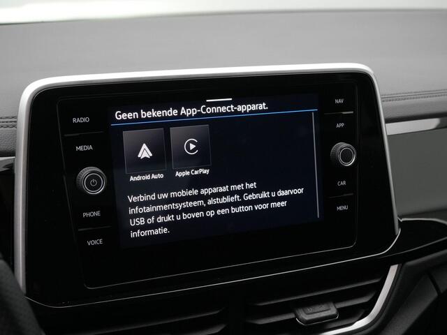 Volkswagen T-Roc 1.5 TSI 150 pk DSG R-Line | Achteruitrijcamera | Sportonderstel | Trekhaak | Adaptive Cruise | Park Assist | ErgoActive bestuurdersstoel