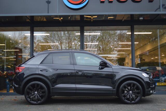 Volkswagen T-Roc 1.5 TSI Sport DSG Led Acc Virtual Camera Keyless CarPlay Pdc
