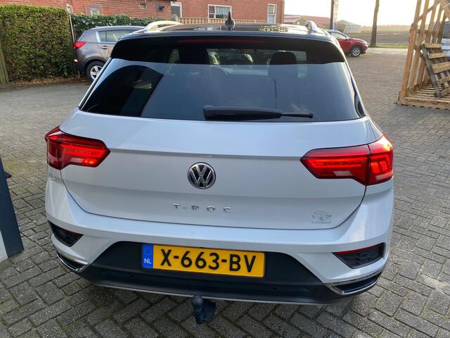 Volkswagen T-Roc 1.5 TSI Sport Business R