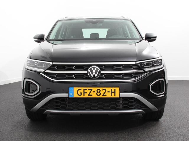 Volkswagen T-Roc 1.5 TSI 150pk DSG Style Plus | Navigatie | Apple Carplay/Android Auto | Parkeersensoren | Camera | Adaptive Cruise Control | Blind Spot Assist | Stoel- en stuurverwarming | Elektrische achterklep | Ledverlichting | Climate Control