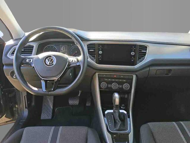 Volkswagen T-Roc 1.5 TSI 150pk Automaat Style / Navigatie / Adaptive Cruise / Stoelverwarming / LED / Wordt Verwacht