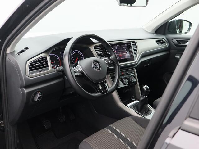 Volkswagen T-Roc 1.0 TSI Style Business/ lage km/ zeer mooi!