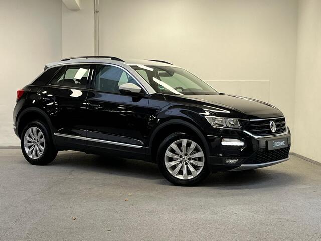 Volkswagen T-Roc 1.5 TSI Style | 1e-EIG. | TREKHAAK | CAMERA | CARPLAY |