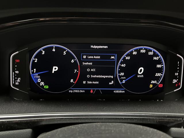 Volkswagen T-Roc Cabrio 1.5 TSI 2x R-Line / AUTOMAAT/ BLACK STYLE/ CAMERA/ PARK. SENSOREN/ DODE HOEK/ STOEL-STUURVERWARM./ IQ. LIGHT/ DIGITAL DASHBOARD/ ADAPT. CRUISE/ APP CONNECT/ NAVI/ CLIMA/ DAB/ 18" LMV