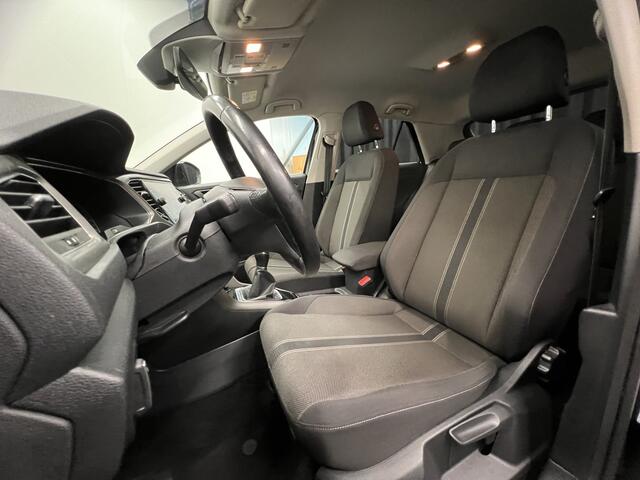 Volkswagen T-Roc 1.0 TSI Style | NAVI | TREKHAAK | ACC |