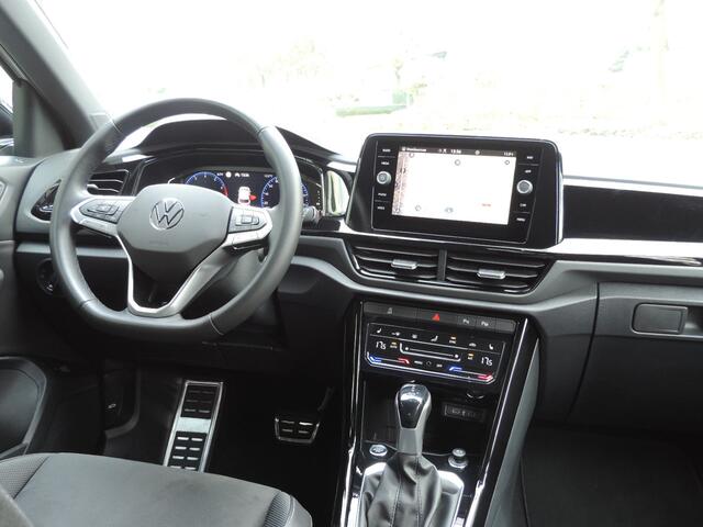 Volkswagen T-Roc 1.5 TSI Black Style DSG - Camera | ACC | Matrix LED | CarPlay | Park Assist | Elek. klep
