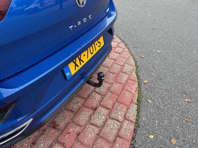 Volkswagen T-Roc 1.5 TSI Sport | R Line | 150Pk | Automaat | Pano Dak | Trekhaak | Beats Audio |