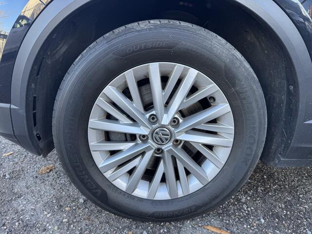 Volkswagen T-Roc 1.0 TSI Style // APPLE CARPLAY - ANDROID AUTO // PDC // CLIMA // STOELVERWARMING //