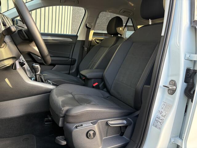 Volkswagen T-Roc 1.5 TSI 150Pk DSG Style | Trekhaak afnb. | IQ Light | Allseason banden | Prijs Rijklaar!!