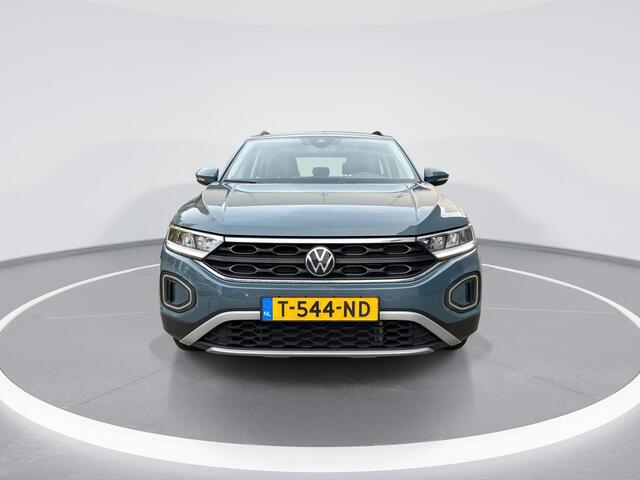 Volkswagen T-Roc 1.5 TSI 150pk DSG Life · Camera · Apple/Android Car Play · ACC · Navigatie · Elek. Inklapbare Spiegels · Garantie t/m 24-07-2027 of 100.000km