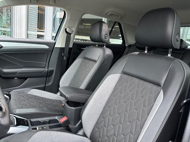 Volkswagen T-Roc 1.0 TSI GOAL EDITION AIRCO NAVI PDC LMV STOELVW
