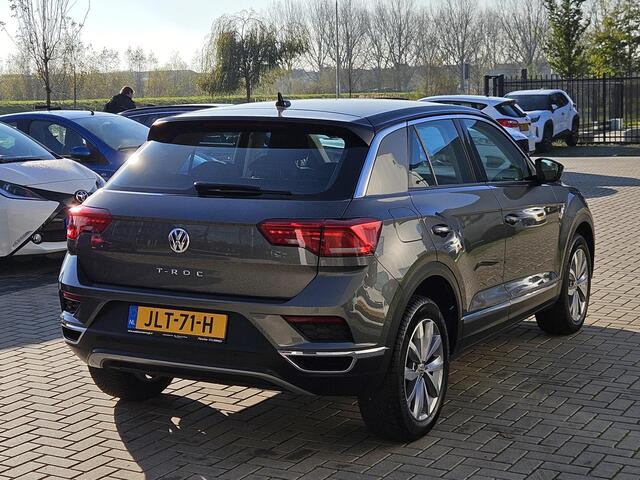 Volkswagen T-Roc 1.5 TSI Style Business Plus Two-tone Automaat