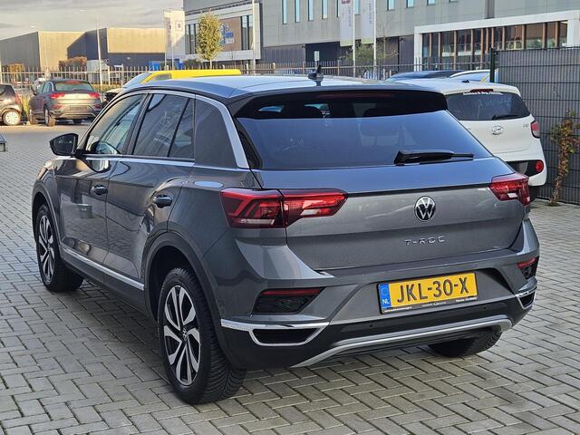 Volkswagen T-Roc 1.5 TSI Automaat Style Business Carplay Stoelvw