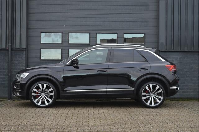 Volkswagen T-Roc 1.5 TSI Sport | ACC | LED | NAVI | 19 INCH |