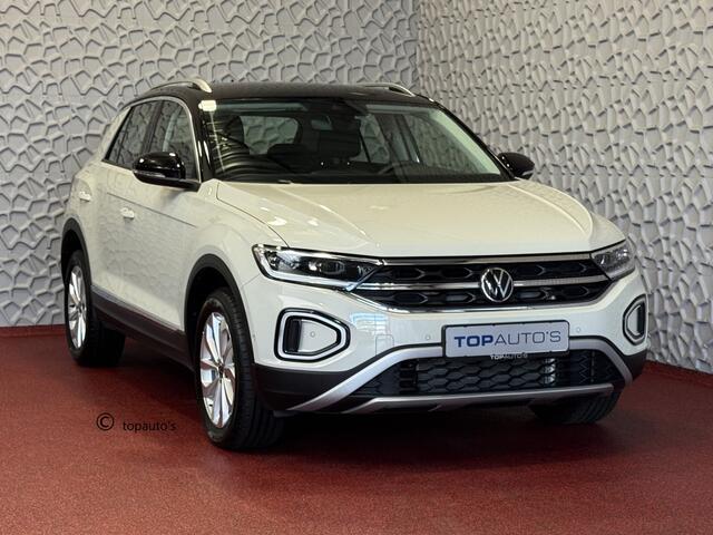 Volkswagen T-Roc 1.5 TSI 150PK STYLE PLUS BI-TONE ZWART DAK/SPIEGELS ALCANTARA IQ. ELEK.KLEP ADAP.CRUISE VIR.COCKPIT CAMERA STOEL/STUUR VERW. 17''LMV 06/2024
