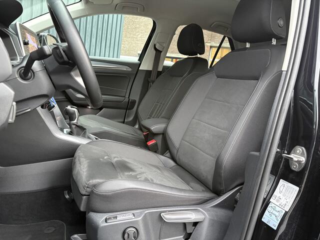 Volkswagen T-Roc 1.5 TSI Life Edition | IQ Light | Navi | Stoelverw. | Trekhaak afnb. | Prijs Rijklaar!!