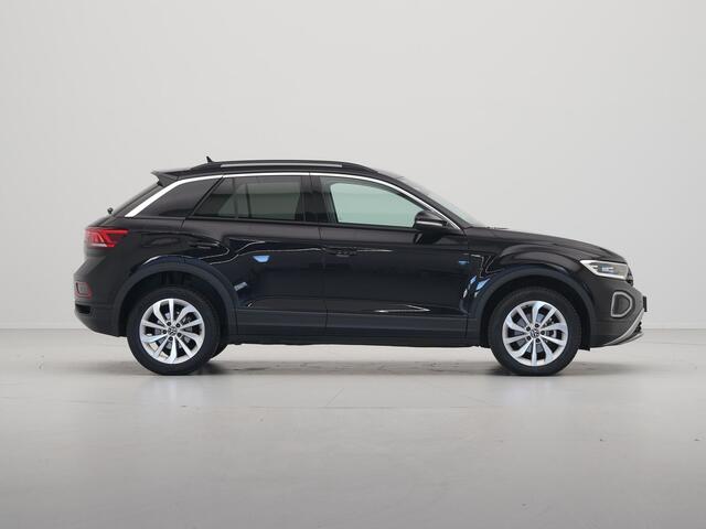 Volkswagen T-Roc 1.5 TSI 150pk DSG Navigatie Camera Acc Carplay Parkassist Argon