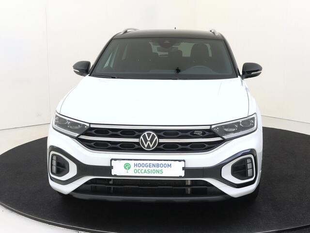 Volkswagen T-Roc 1.5 TSI R-Line | Trekhaak | Parkeerassistent | Adaptieve cruise control | Navigatie | Stoelverwarming | Achteruitrijcamera | LED Plus verlichting |