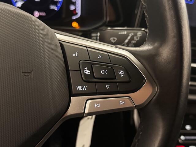 Volkswagen T-Roc 1.5 TSI SPORT Business CARPLAY