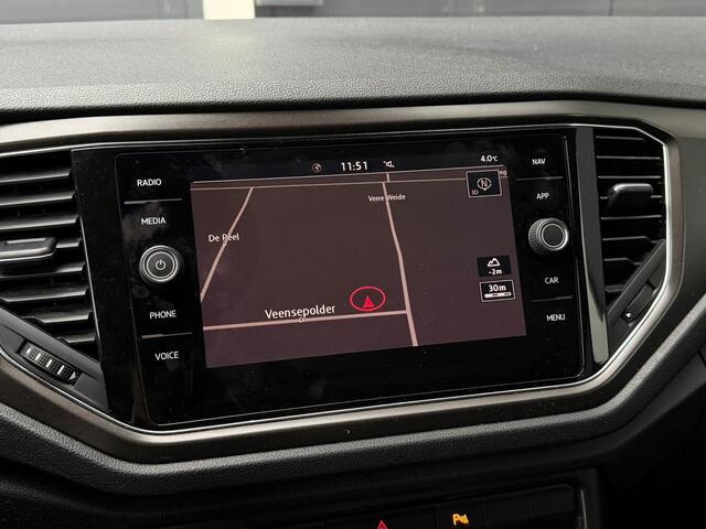 Volkswagen T-Roc 1.0 TSI Sport Trekhaak Stoelverwarming Carplay Camera Digitaaldashboard