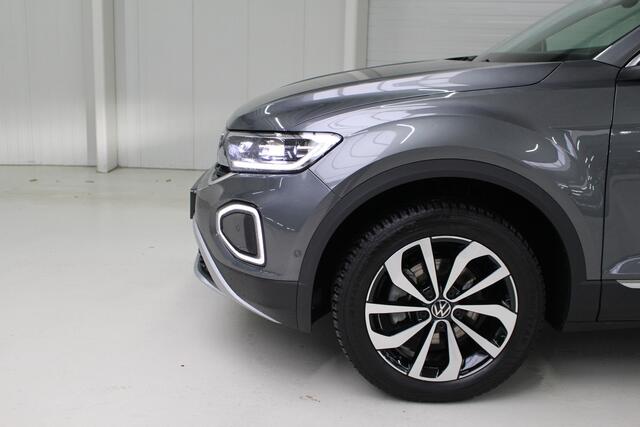 Volkswagen T-Roc 1.5 TSI DSG Style Panoramadak | Navigatie | DAB+ Radio | 17"Lichtmetalen velgen | Camera