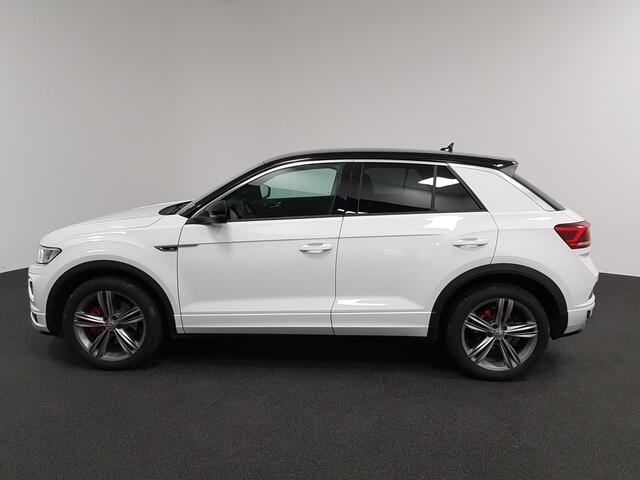Volkswagen T-Roc 1.5 TSI Sport R-Line | Navigatie | Virtual Cockpit | Climate Control | DAB | Electrische Achterklep | 18"LMV | Stoelverwarming