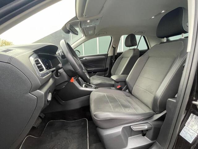 Volkswagen T-Roc 1.5TSI 150pk DSG Style | ACC | Lane-/ Side assist
