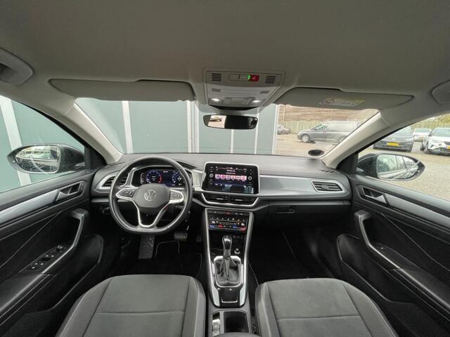 Volkswagen T-Roc 1.5TSI 150pk DSG Style | ACC | Lane-/ Side assist