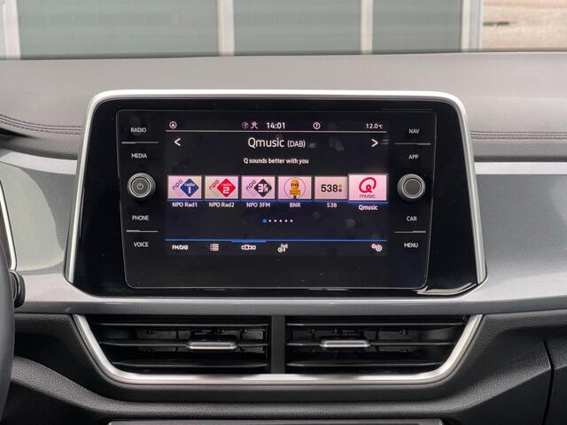 Volkswagen T-Roc 1.5TSI 150pk DSG Style | ACC | Lane-/ Side assist