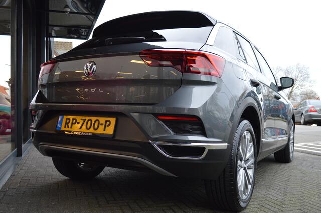 Volkswagen T-Roc 1.5 TSI Sport Led Navi Virtual Acc CarPlay Pdc