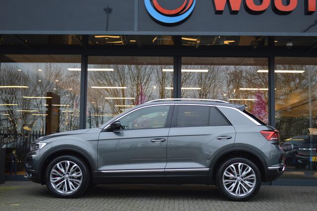 Volkswagen T-Roc 1.5 TSI Sport Led Navi Virtual Acc CarPlay Pdc