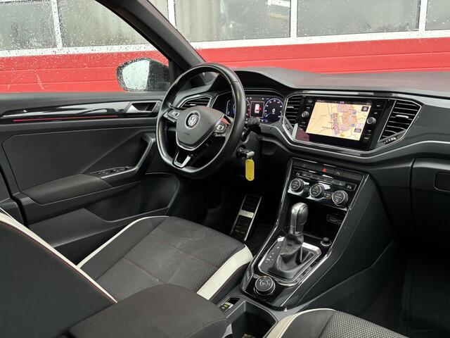 Volkswagen T-Roc 2.0 TSI 4Motion Sport AUTOMAAT / PANORAMADAK / CAMERA / CARPLAY / ACC / DAB+ / STOELVERW / NL-AUTO