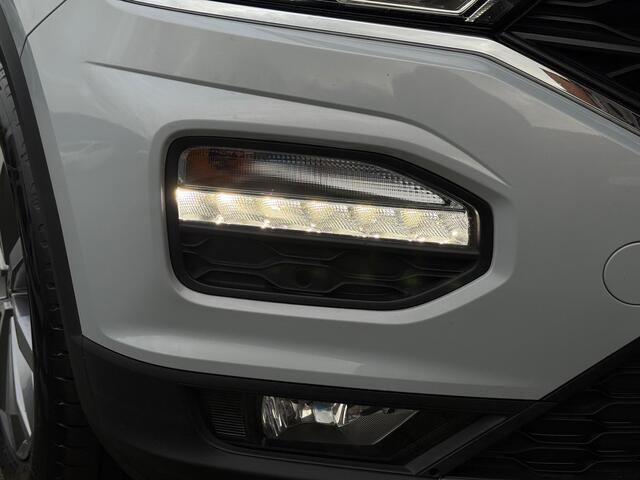 Volkswagen T-Roc 1.5 TSI Sport DSG Navi Camera