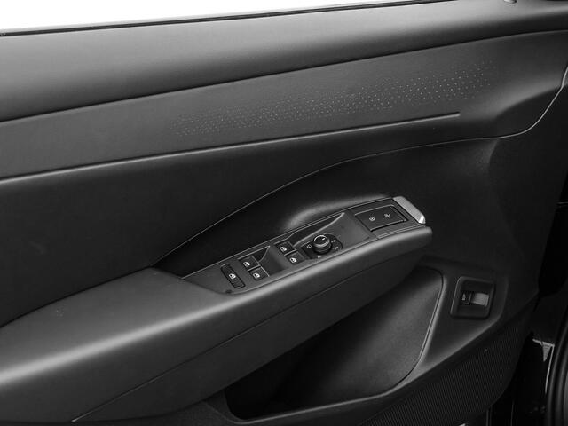 Volkswagen T-Roc R-Line First Edition 1.5 eTSI 150 PK 7 versn. DSG · Assistance Pakket · Black Style Pakket · Multimedia Pakket · Tech Pakket Plus