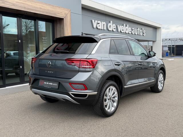 Volkswagen T-Roc 1.5 TSI 150pk DSG Style | Trekhaak | Navi | IQ light | Adapt. Cruise | Rijklaar incl. garantie