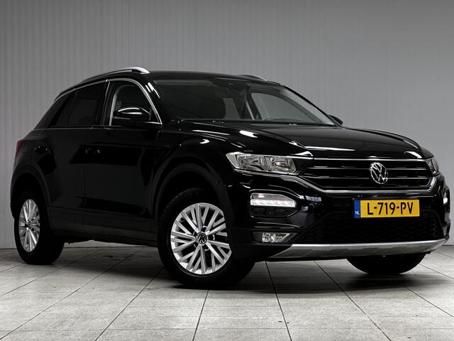 Volkswagen T-Roc 1.5 TSI Style Business /AUTOMAAT! /Trekhaak /Camera /Apple + Android /DAB+! /Lane Assist /Navi /Climat /Adaptief Cruise /Elek. pakket /Isofix /Armsteun /16"LMV /PDC /LED Dagrijverl.