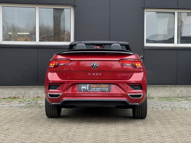 Volkswagen T-Roc R-Line 150PK Aut./Black Style/dodehoek/Trekhaak/19"/iQ Drive/Sto