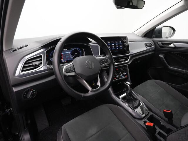 Volkswagen T-Roc 1.5 TSI 150 pk DSG Style | Achteruitrijcamera | Adaptive Cruise | Navigatie | Alcantara | Side Assist