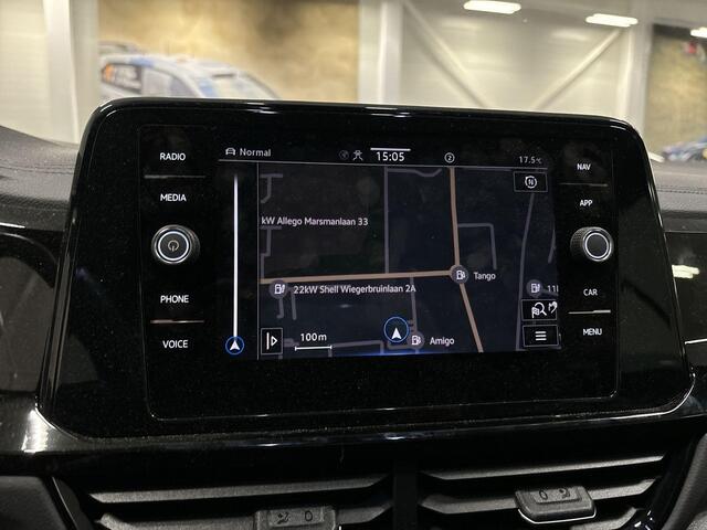 Volkswagen T-Roc Cabrio 1.5 TSI 150pk DSG R-Line · Camera · Apple/Android Car Play · Navigatie · Stoelverwarming · IQ.Light · 18'' Inch ·