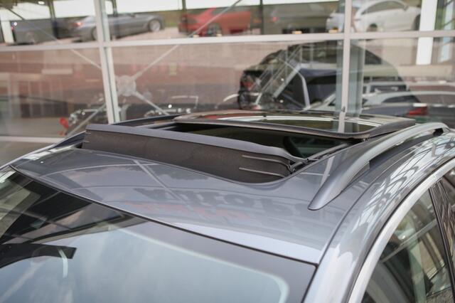 Volkswagen T-Roc 1.0 TSI Sport | Pano |