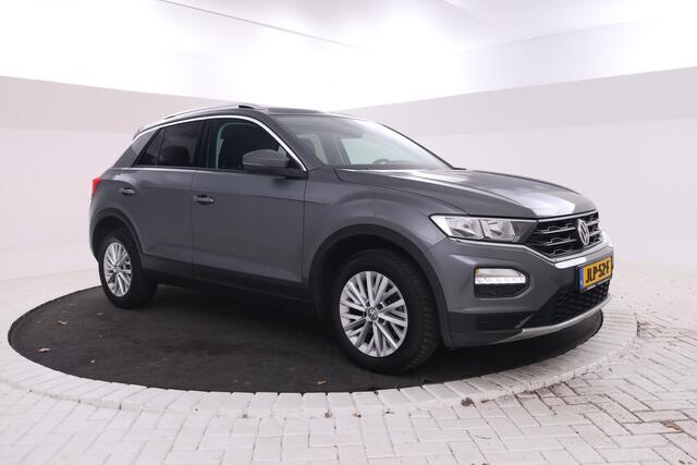 Volkswagen T-Roc 1.5 TSI Sport 150PK, Automaat, Apple carplay, Climate,