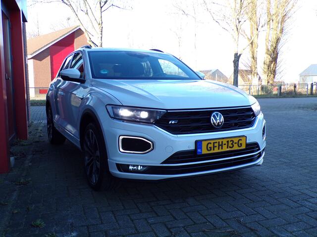 Volkswagen T-Roc 1.5 TSI R-Line Business Virtual cockpit Carplay Stoelverwarming