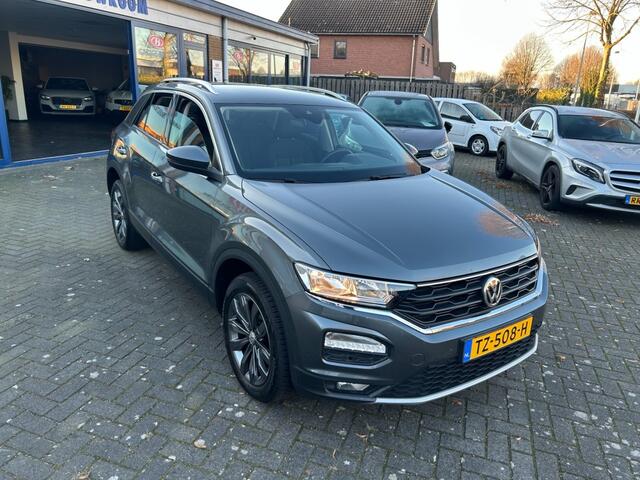 Volkswagen T-Roc 1.0 TSI STYLE Nederlandse auto inclusief garantie!