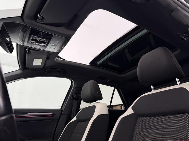 Volkswagen T-Roc 1.5 TSI 150PK R-Line | Pano | Sfeer | Virtual | Carplay | LED | Adap. Cruise | Parkeersens. | NAP