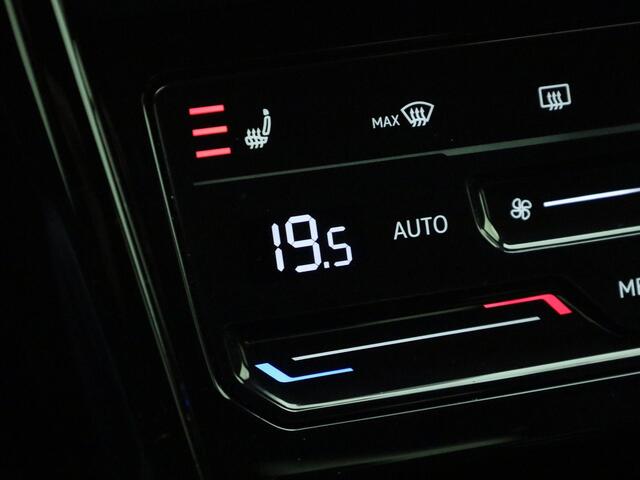 Volkswagen T-Roc 1.5TSI/150PK R-Line Black Style DSG · Panoramadak · Navigatie · Camera + Parkeersensoren · Stoelverwarming · Garantie t/m 28-01-2027