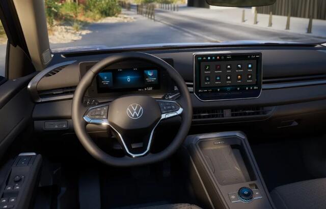 Volkswagen T-Roc 1.5 eTsi Trend First Edition PRIVATE LEASE VANAF ¤ 499,-